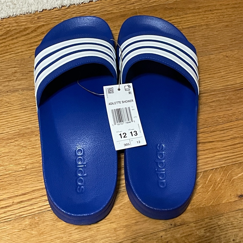 Brand NEW WITH TAGS Adidas Adilette Shower Slides